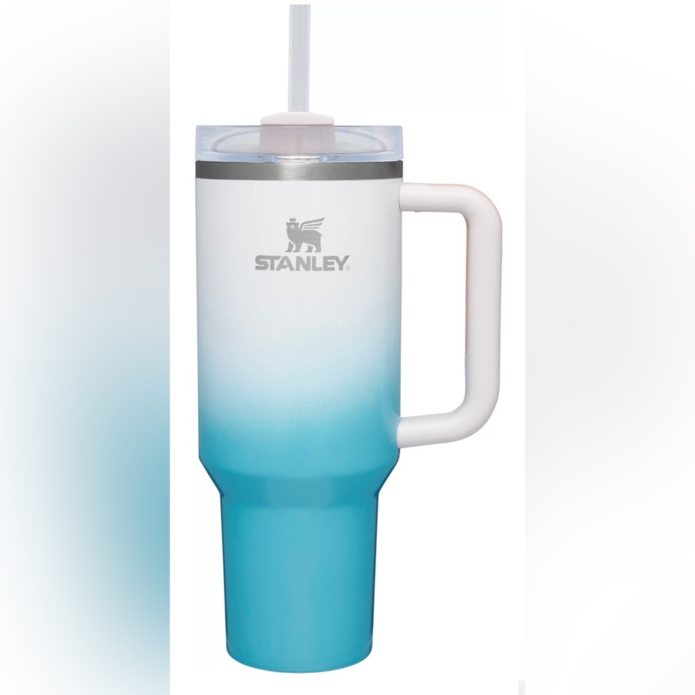 Stanley 40 oz H2.0 quencher flowstate tumbler pool ombré NWT